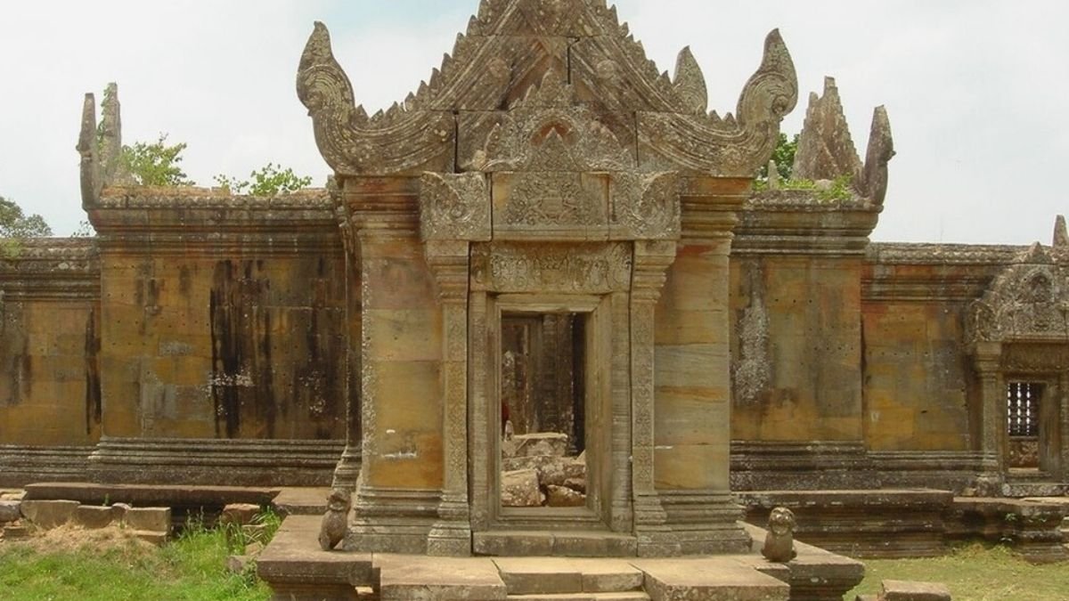 India concerned over damage at Preah Vihar amid Thailand-Cambodia border clashes