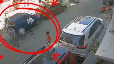 Bengaluru Shocker: गली में खेल रहे 5 साल के बच्चे को युवक ने मारी लात, CCTV में कैद घटना